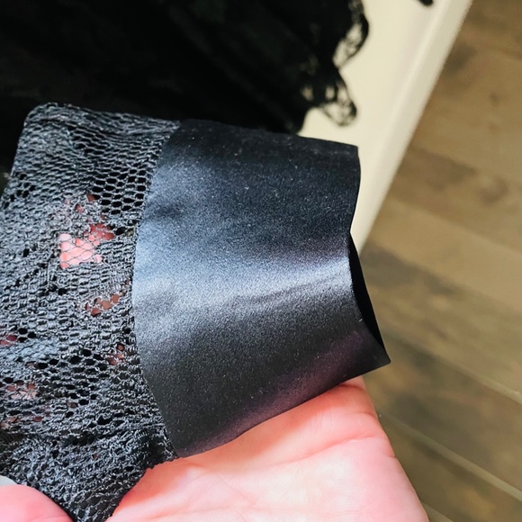 Dolce & Gabbana Black Lace Blouse - Picture 5 of 5